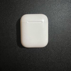 Left Airpod 1st Generation With Charging Case